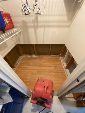 Bathroom Flood Caused By Toilet Overflow in Fort Worth , TX (2)
