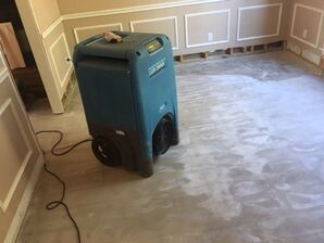 Supply Line Burst Causing Water Damage in Mineral Wells, TX (1)