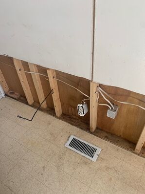 Bathroom Flood Caused By Toilet Overflow in Fort Worth , TX (1)